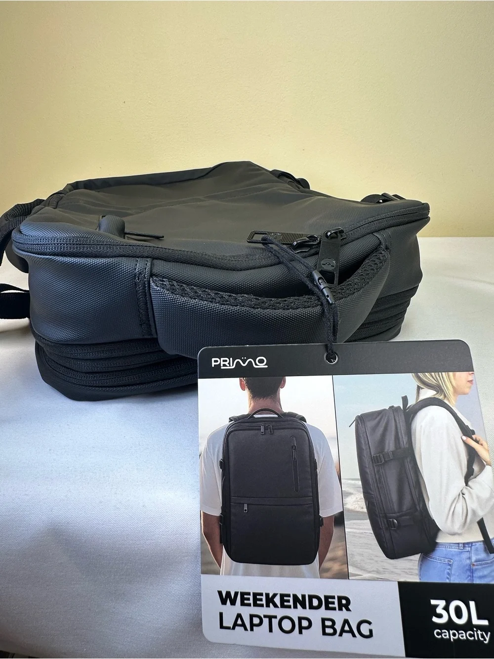 Primo Weekender Laptop 30L Backpack Black charging port NWT